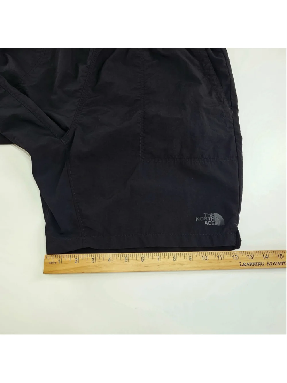 The North Face Mens XL Pull On Adventure Shorts Black Nylon FlashDry NF0A3T2U
